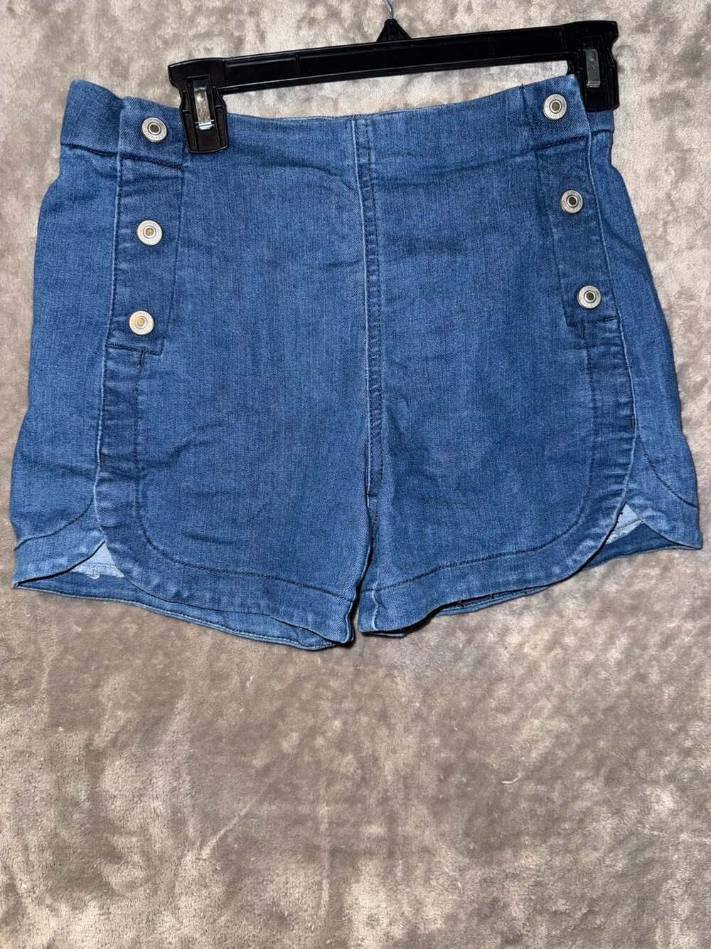 Sofia Jeans by Sofia Vergara Julieta Short Size 0